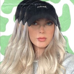 Meet your Posher, Tori